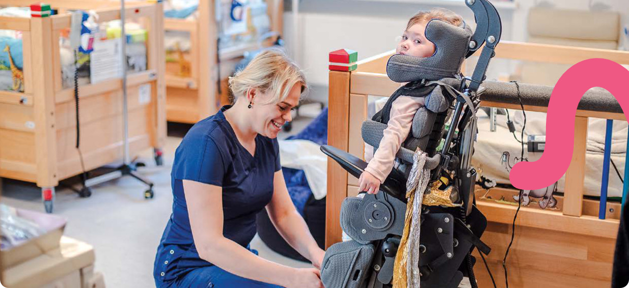 hospicja Jagódka w pionizatorze uśmiechnięta raport2023